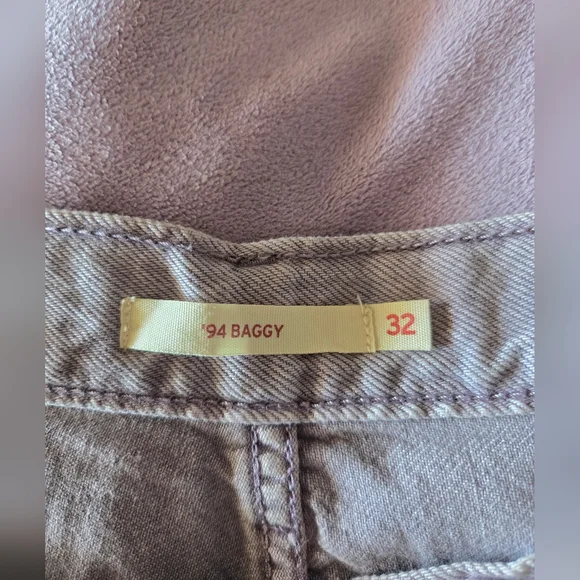 Levi's Lavender Mid Rise '94 Baggy Denim Jeans 32 x 31 NWT - Picture 7 of 14